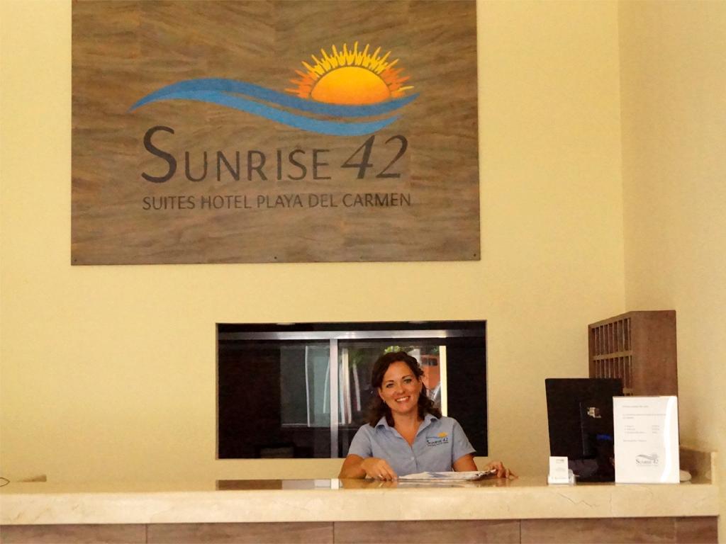 Sunrise 42 Suites Hotel Playa del Carmen Ngoại thất bức ảnh