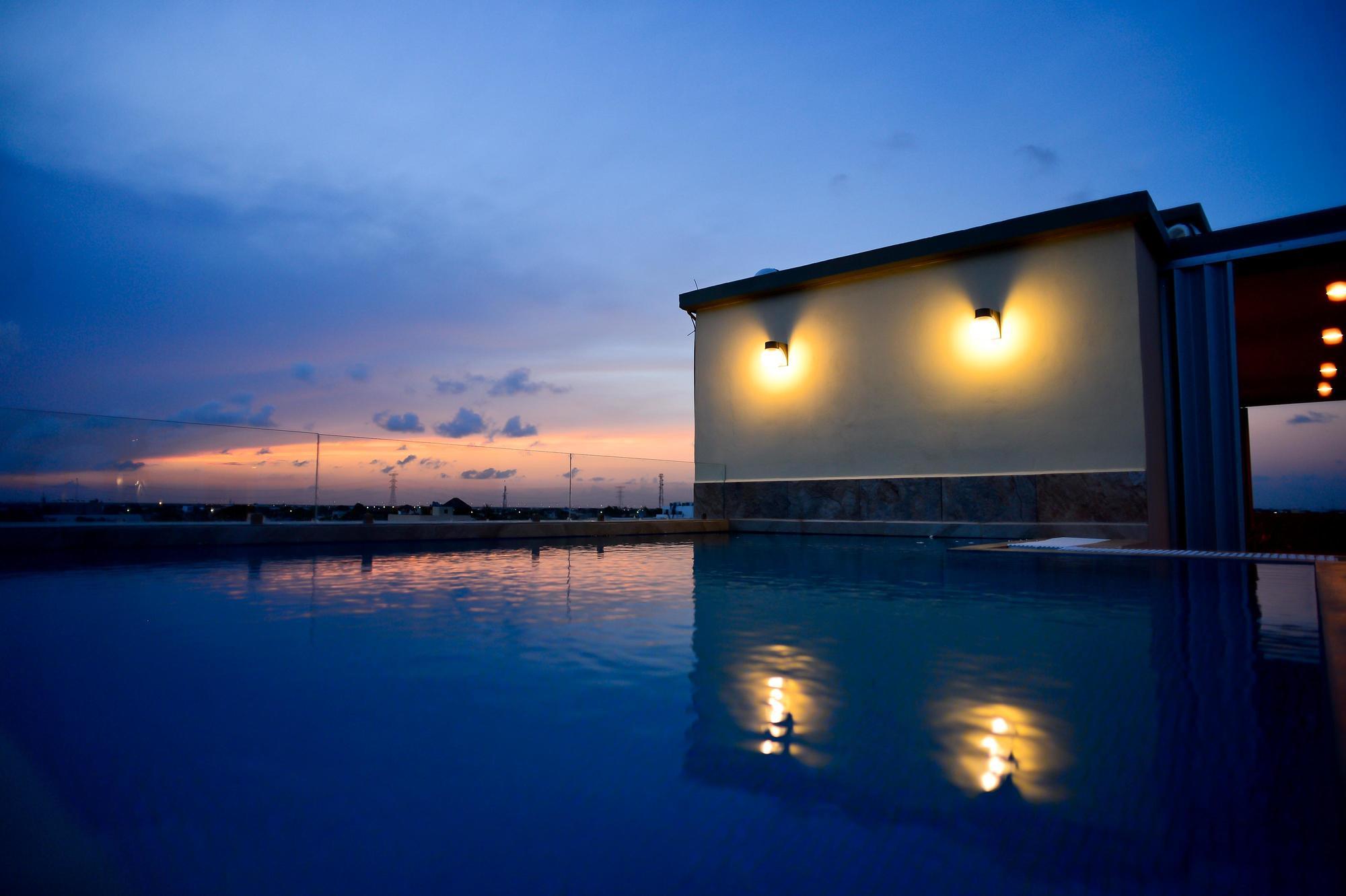 Sunrise 42 Suites Hotel Playa del Carmen Ngoại thất bức ảnh