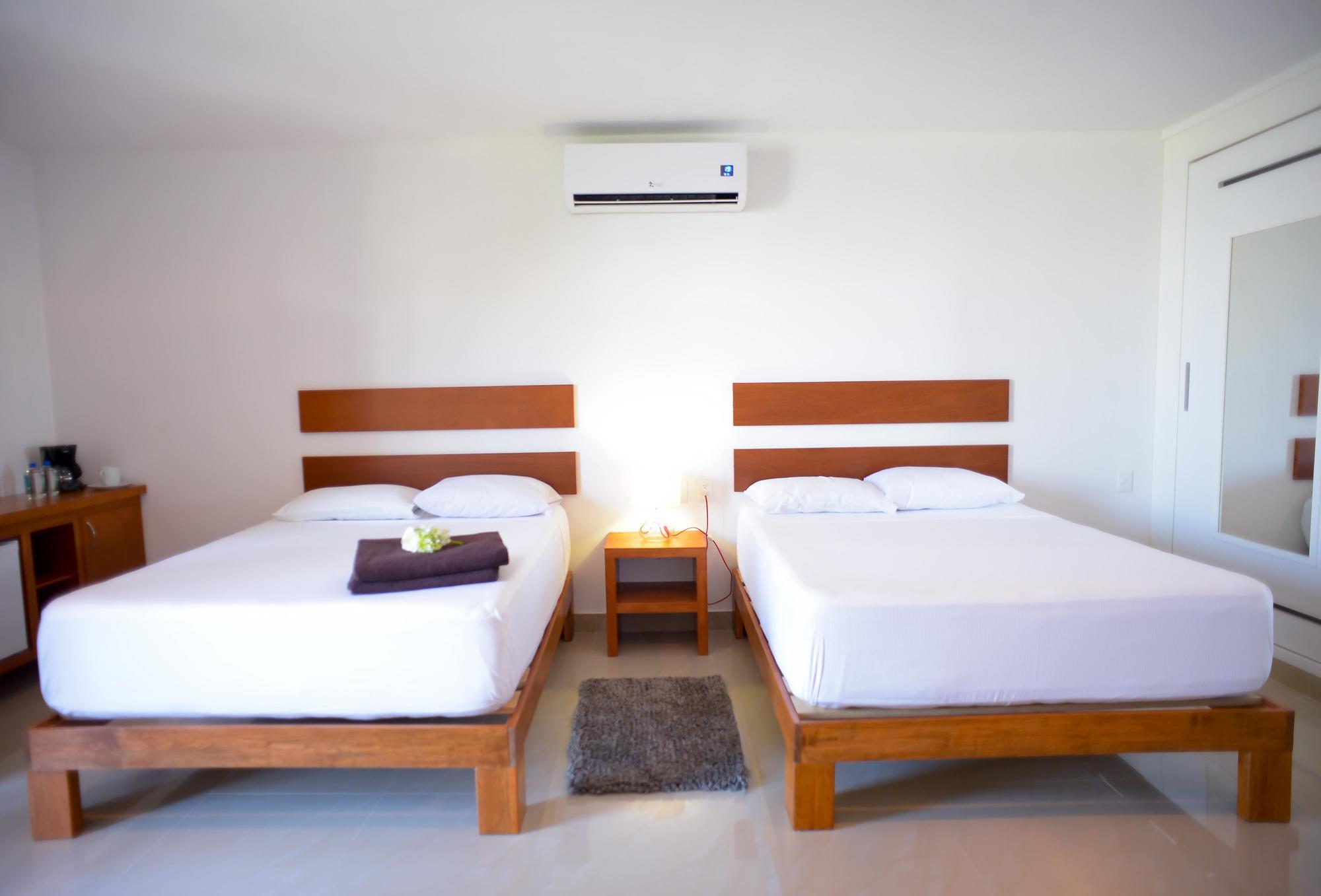 Sunrise 42 Suites Hotel Playa del Carmen Ngoại thất bức ảnh
